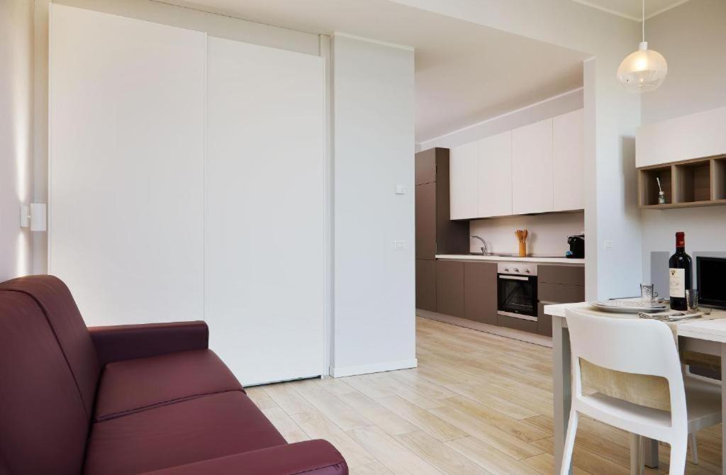 Monviso Modern - Exclusive Apartment Milan Exterior photo